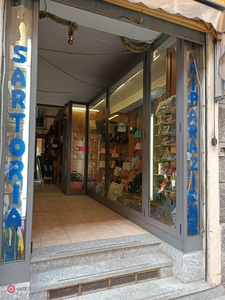 Negozio/Locale commerciale in Vendita in a Savona