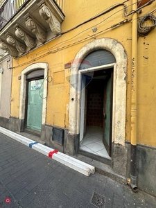 Negozio/Locale commerciale in Vendita in Via Vittorio Emanuele 142 a Paternò
