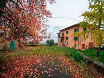 Rustico/Casale in Vendita in Via Scopetone a Arezzo
