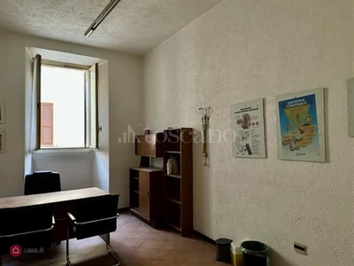Ufficio in Vendita in Piazza Solferino a Terni