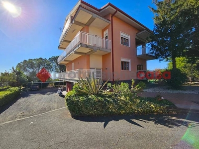 Villa bifamiliare in vendita a Mascalucia, Via del Bosco, 106 - Mascalucia, CT