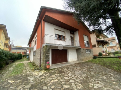 Villa in vendita a Calvenzano