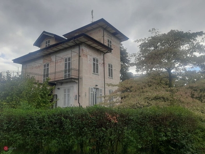 Villa in Vendita in Strada della Nera 20 a Biella