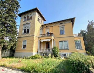 Villa in Vendita in Strada la Specola 3 a Biella