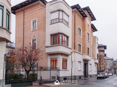 Appartamento in Via Antonio Cantore 5 in zona Crocetta a Torino