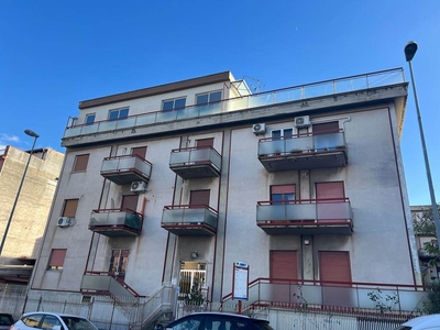 Appartamento in Via Giuseppe Pitrè 174/b in zona Altarello a Palermo