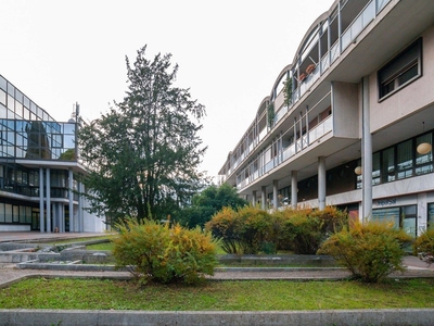 Immobile commerciale in Vendita a Gorizia, zona Centro storico, 110'000€, 109 m²