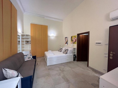 Independent Rooms Apartment - St Termini