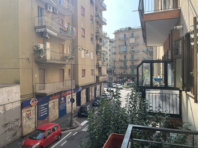 Trilocale abitabile in zona Torrione a Salerno