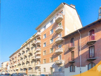 Vendita Appartamento Via Pellice, Torino