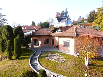 Villa di Lusso nel Monferrato