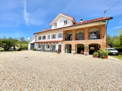 Villa in vendita a Moncucco Torinese