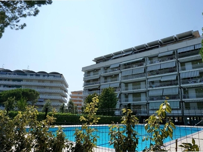 Appartamento a Porto Santa Margherita con piscina