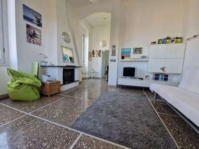 Appartamento in Strada Commerciale Albenga, 26, Villanova d'Albenga (SV)