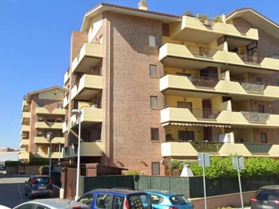 Appartamento in Vendita ad Aprilia - 150000 Euro