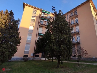Appartamento in Vendita in Viale Cremona a Pavia