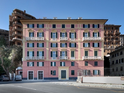 Appartamento - Trilocale a Castelletto, Genova