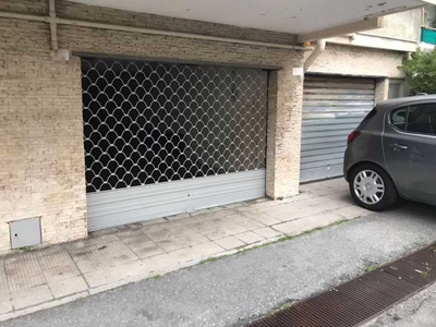 Box-Posto Auto in Vendita ad Genova
