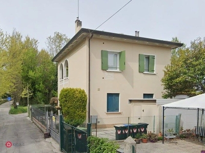 Casa Bi/Trifamiliare in Vendita in Via Piovese a Padova