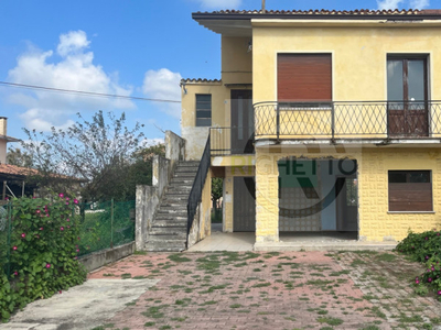 casa in vendita a Campo San Martino