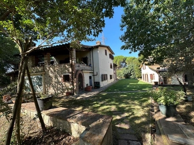 Casa colonica Castiglione del Lago, Perugia