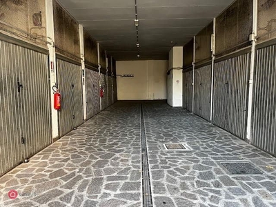 Garage/Posto auto in Vendita in Via Elvio Pertinace a Roma
