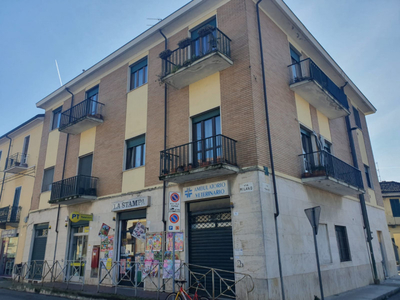 Palazzo a Casale Monferrato - Rif. a339