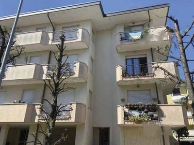 Quadrilocale in Vendita a Rimini, 114'000€, 107 m²