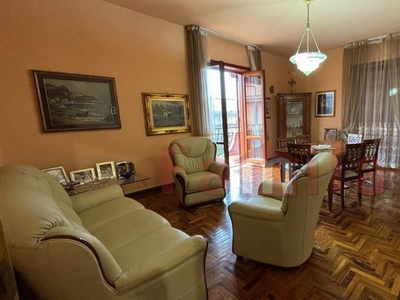 Villa singola a Mugnano del Cardinale, 6 locali, 3 bagni, posto auto