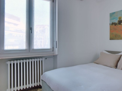 Pulito appartamento con 1 camera da letto in affitto a Isola, Milano