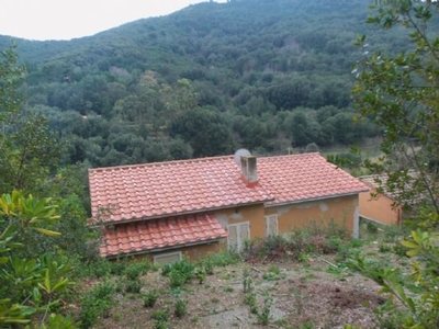 Appartamento in Vendita a Rio Marina, Toscana: Un'Esclusiva Opportunità per la Tua Nuova Casa