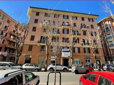 Appartamento all'asta a Genova via Bolzaneto, 31