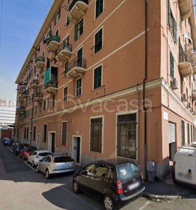 Appartamento all'asta a Genova via Passo Buole, 5