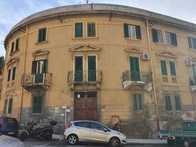 Appartamento in affitto a Messina Viale Principe Umberto