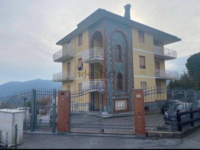 Appartamento in in vendita da privato a Genova via Domenico Carli