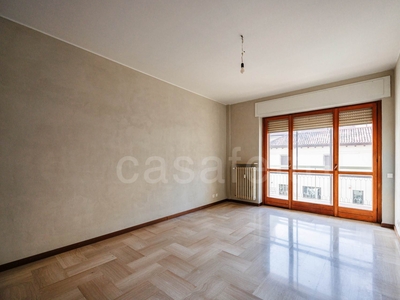 Appartamento in vendita a Bergamo Centrale