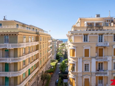 Appartamento in vendita a Genova corso Firenze