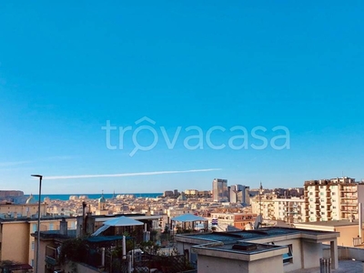 Appartamento in vendita a Genova piazza Stanislao Solari