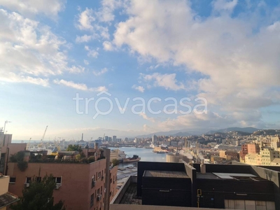 Appartamento in vendita a Genova salita dei Sassi