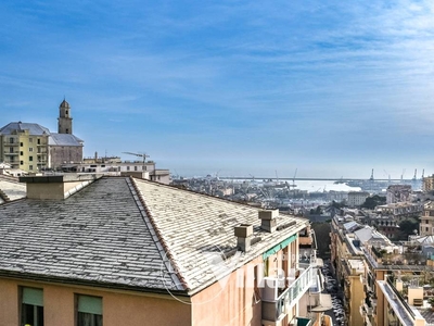 Appartamento in vendita a Genova via Ausonia