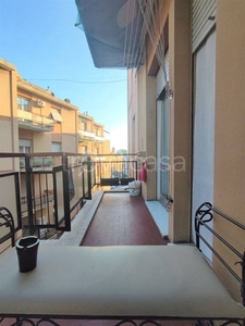 Appartamento in vendita a Genova via Borzoli