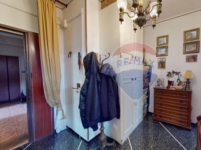 Appartamento in vendita a Genova via Daneo, 113