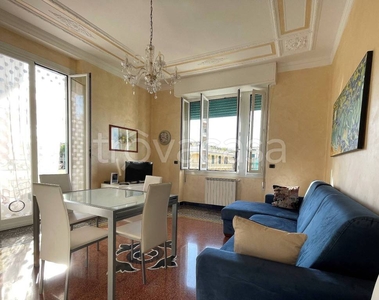 Appartamento in vendita a Genova via de Nicolay