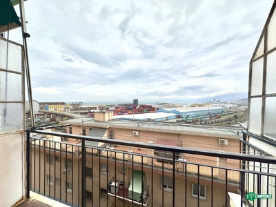 Appartamento in vendita a Genova via dell'Acciaio 49