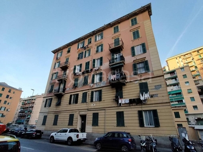 Appartamento in vendita a Genova via Enrico Toti, 9