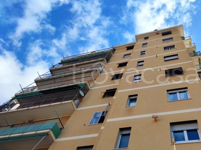 Appartamento in vendita a Genova via Erpidio Berno