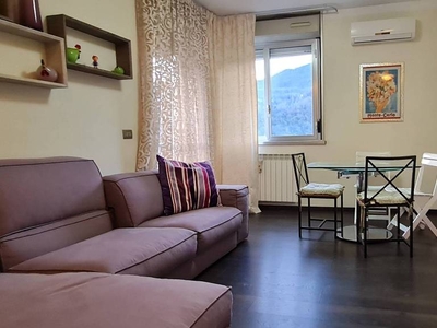 Appartamento in vendita a Genova via Ezio Lucarno, 85