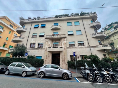 Appartamento in vendita a Genova via Giacomo Medici del Vascello, 7