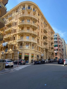 Appartamento in vendita a Genova via Giovanni Ambrogio Molfino