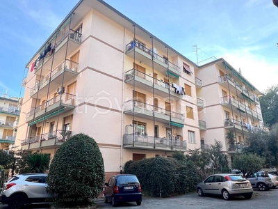 Appartamento in vendita a Genova via Lanzerotto Malocello, 43